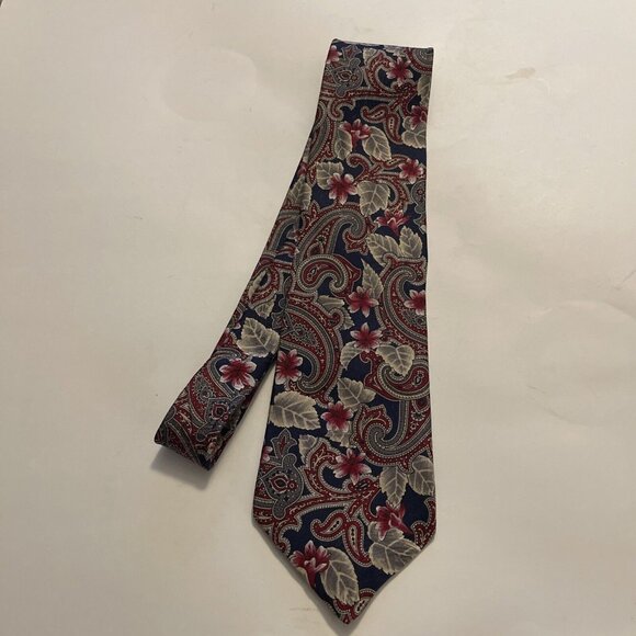 GEOFFREY BEENE 100% Italy Silk Navy, Burgundy, Gray, Cream, Leaf, Floral Paisley - Picture 1 of 7